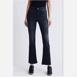 FRAME DENIM Le Crop Mini Boot Jeans in Carter/ Black Wash Size 31